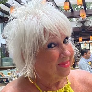 Meet your Posher, Gail